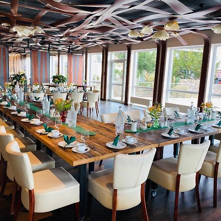 Bergwirtschaft Wilder Mann Hotel Und Restaurant دريسدن المظهر الخارجي الصورة