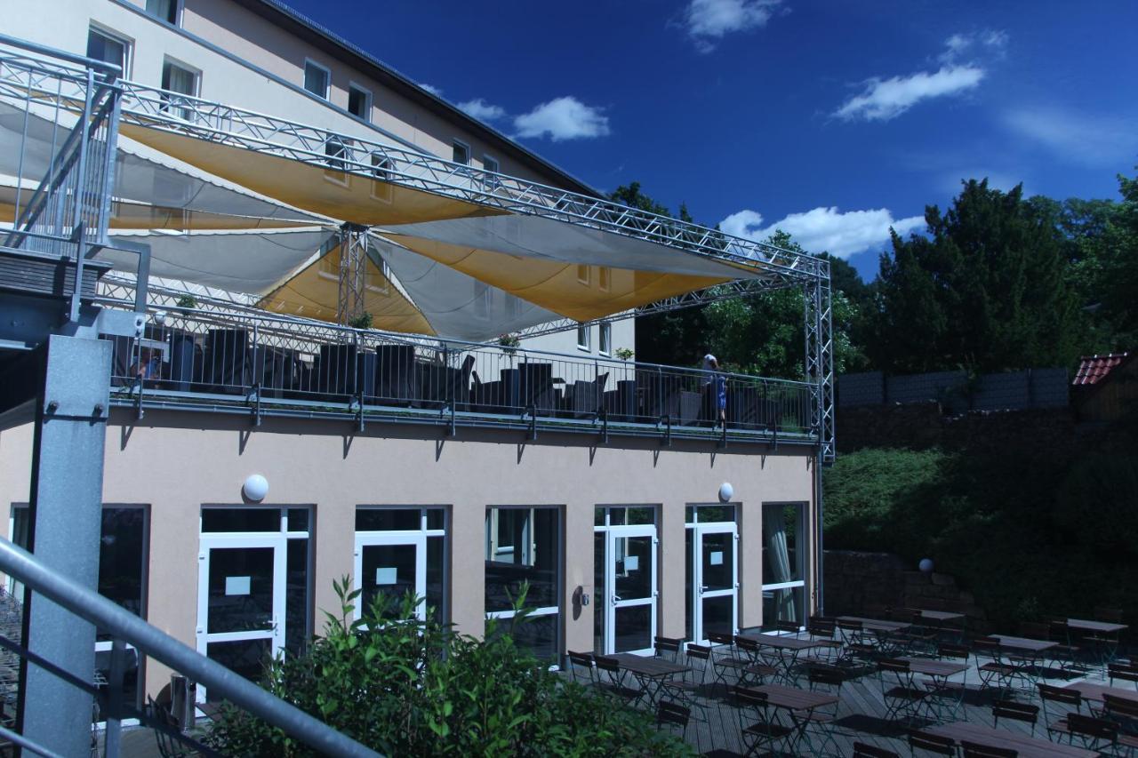 Bergwirtschaft Wilder Mann Hotel Und Restaurant دريسدن المظهر الخارجي الصورة